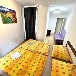 wohnung-am-grazer-hauptplatz.graz-austria-hotels.com/